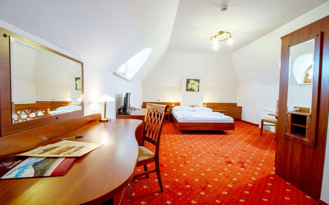 Hotel Stary Mlyn Kozieglowy  ภายนอก รูปภาพ