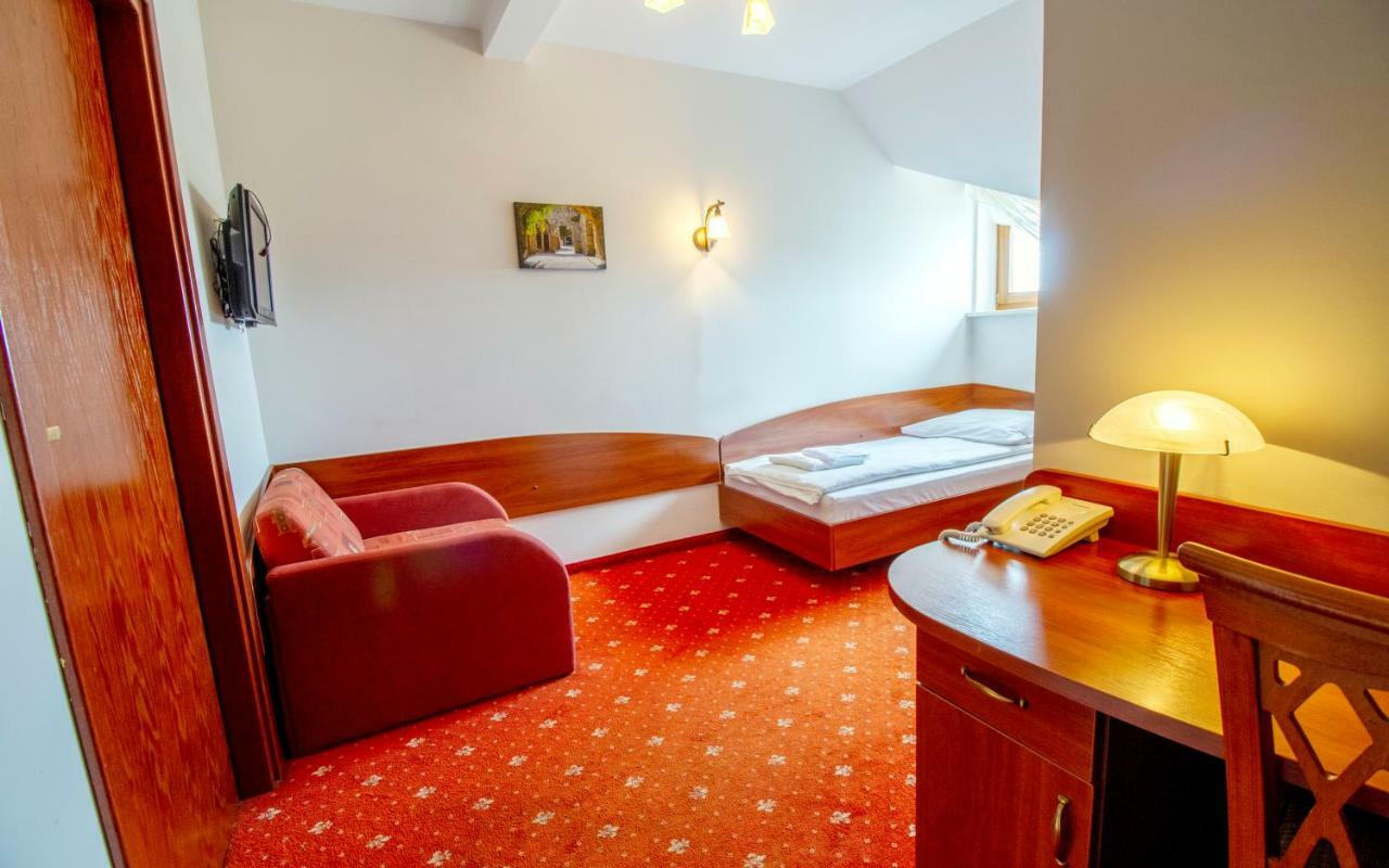 Hotel Stary Mlyn Kozieglowy  ภายนอก รูปภาพ