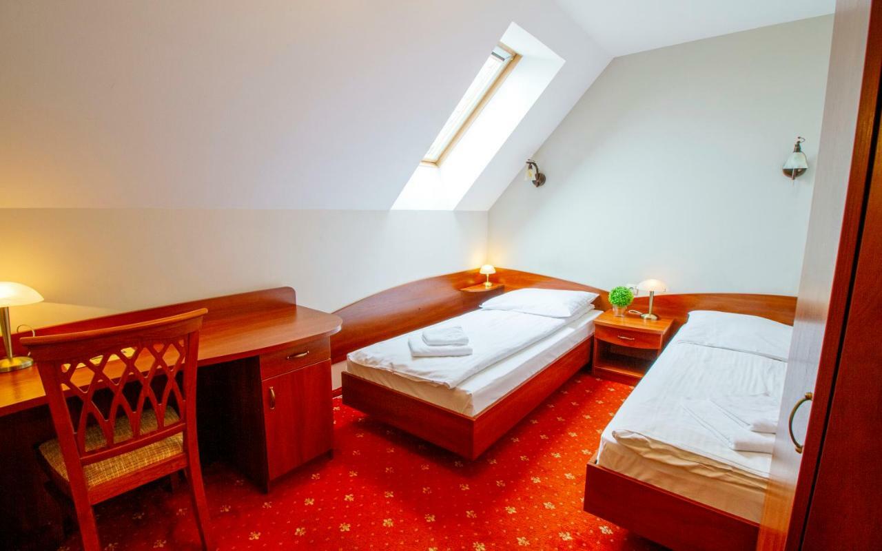 Hotel Stary Mlyn Kozieglowy  ภายนอก รูปภาพ