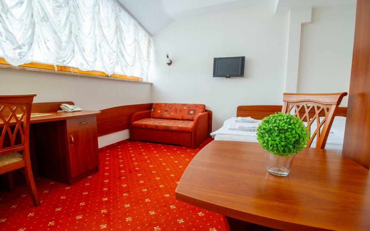 Hotel Stary Mlyn Kozieglowy  ภายนอก รูปภาพ