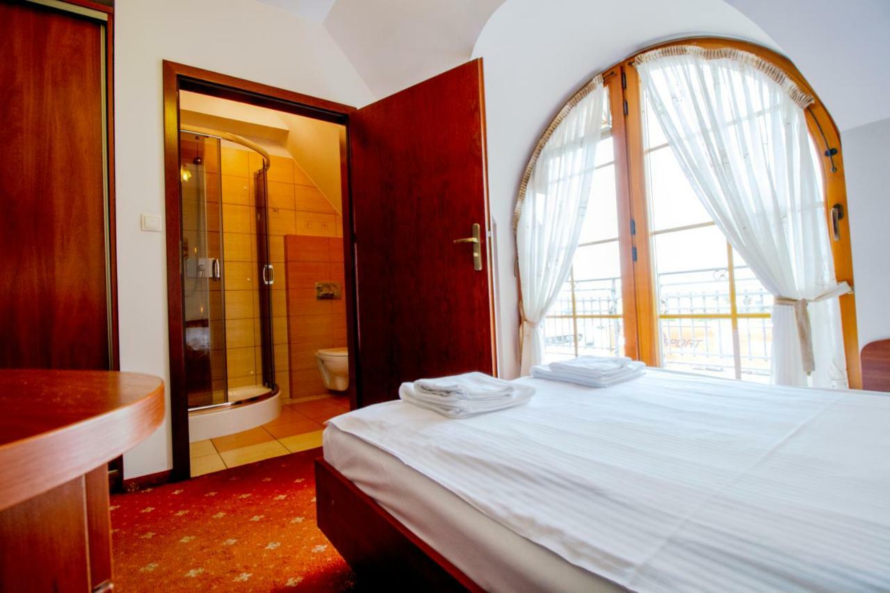 Hotel Stary Mlyn Kozieglowy  ภายนอก รูปภาพ
